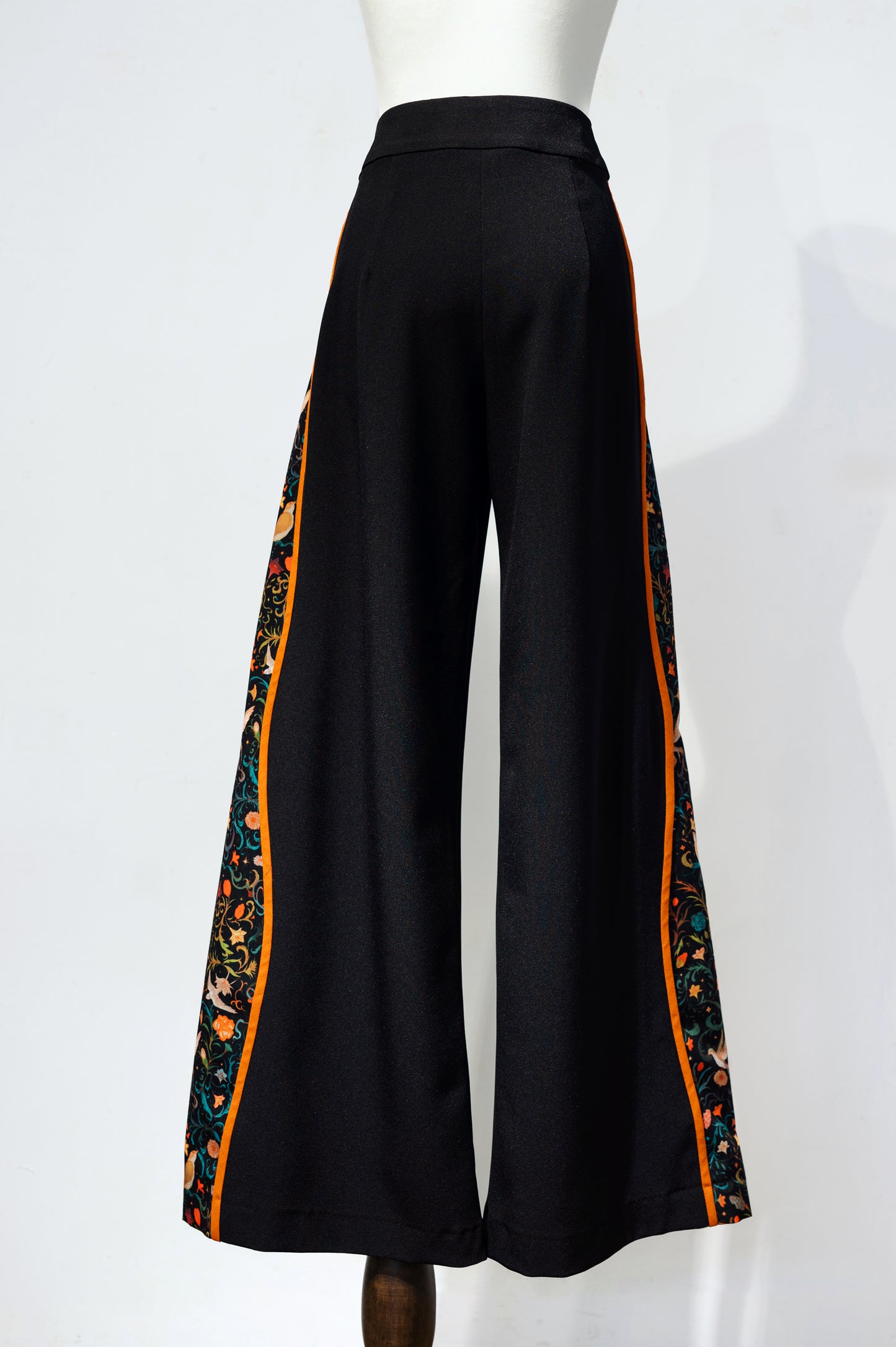 【YASHIRO Nanaco 聯名系列】Chirping and Passion 長褲