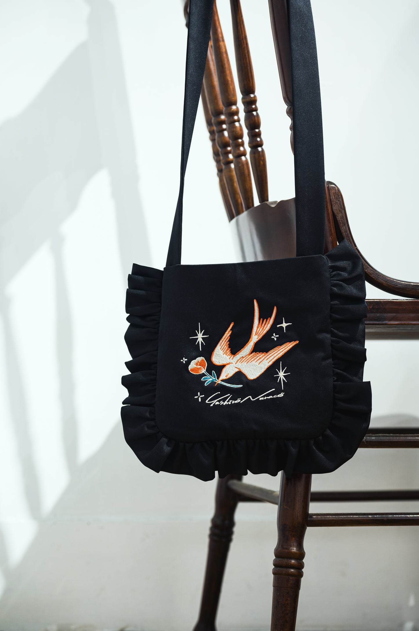 【YASHIRO Nanaco 聯名系列】Chirping and Passion 刺繡包